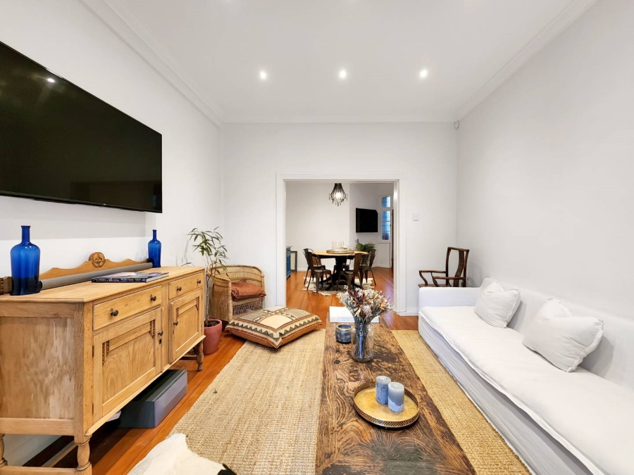 To Let 1 Bedroom Property for Rent in Sea Point Western Cape